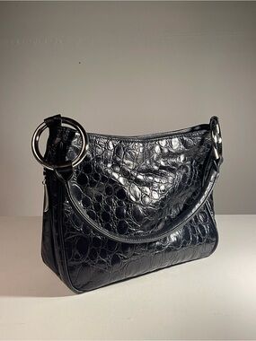 Vintage Donald J Pliner USA Black Croc Embossed Leather O Ring Shoulder Bag